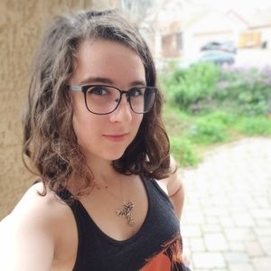 Meet your Posher, Madison